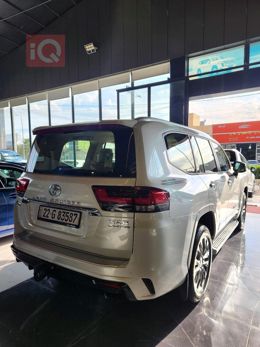 Toyota Land Cruiser